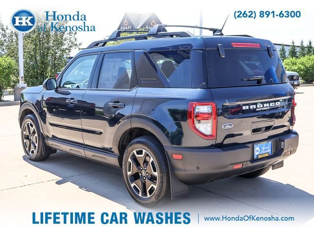 Used 2023 Ford Bronco Sport Outer Banks w/ Tech Package AWD/4WD image 3