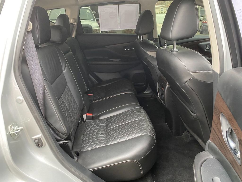 Used 2019 Nissan Murano Platinum image 27