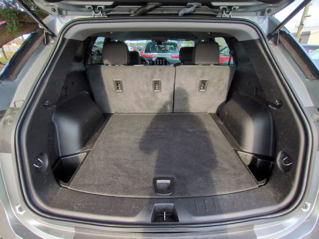 Used 2023 Chevrolet Blazer LT image 23
