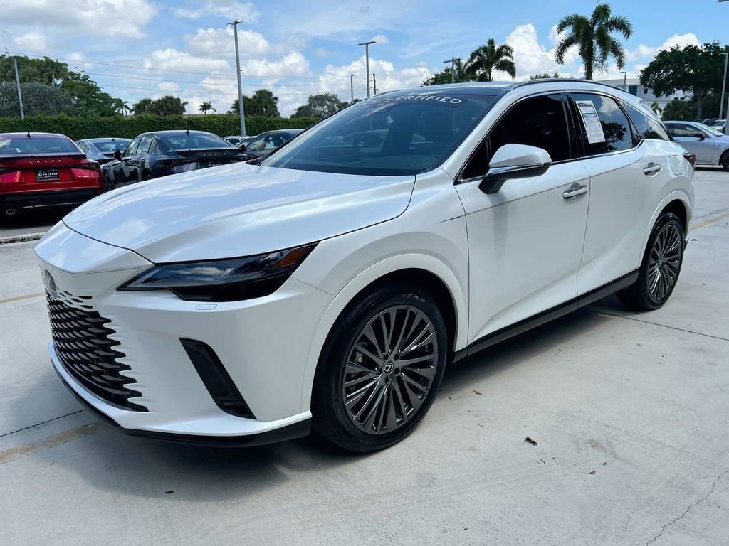 Certified 2023 Lexus RX 350 w/ Accessory Package (K3) AWD/4WD image 3