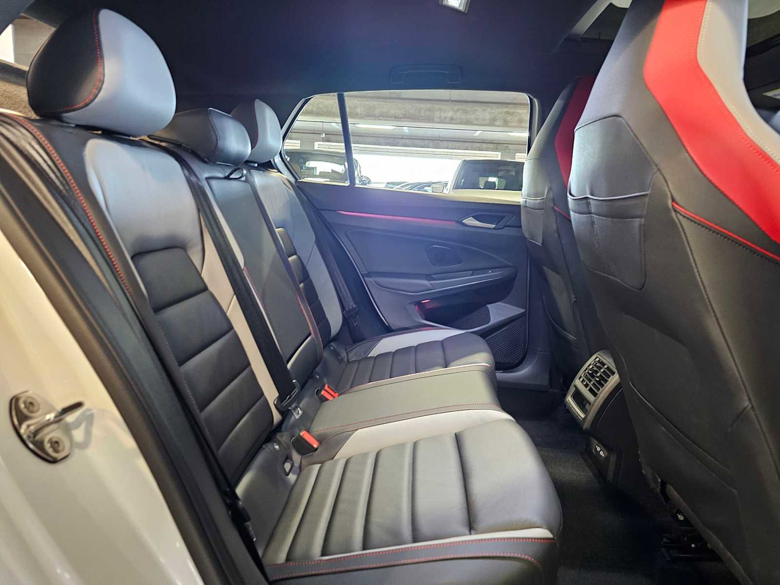 Used 2024 Volkswagen GTI SE FWD image 35