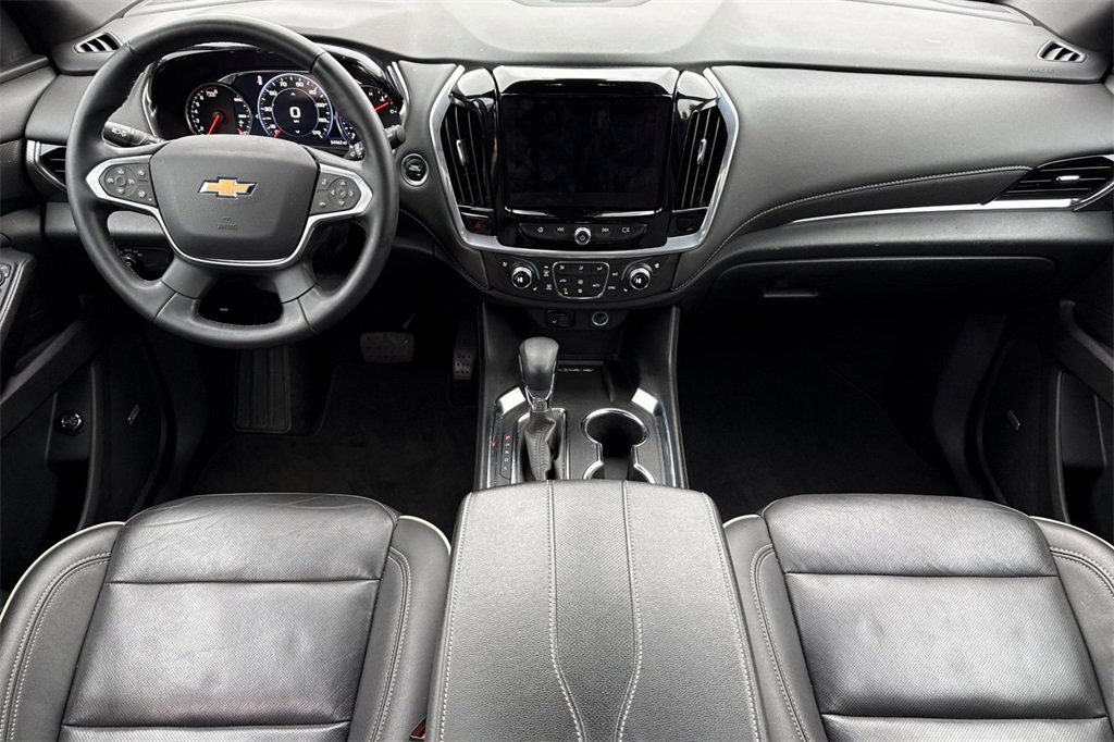 Used 2023 Chevrolet Traverse Premier image 20