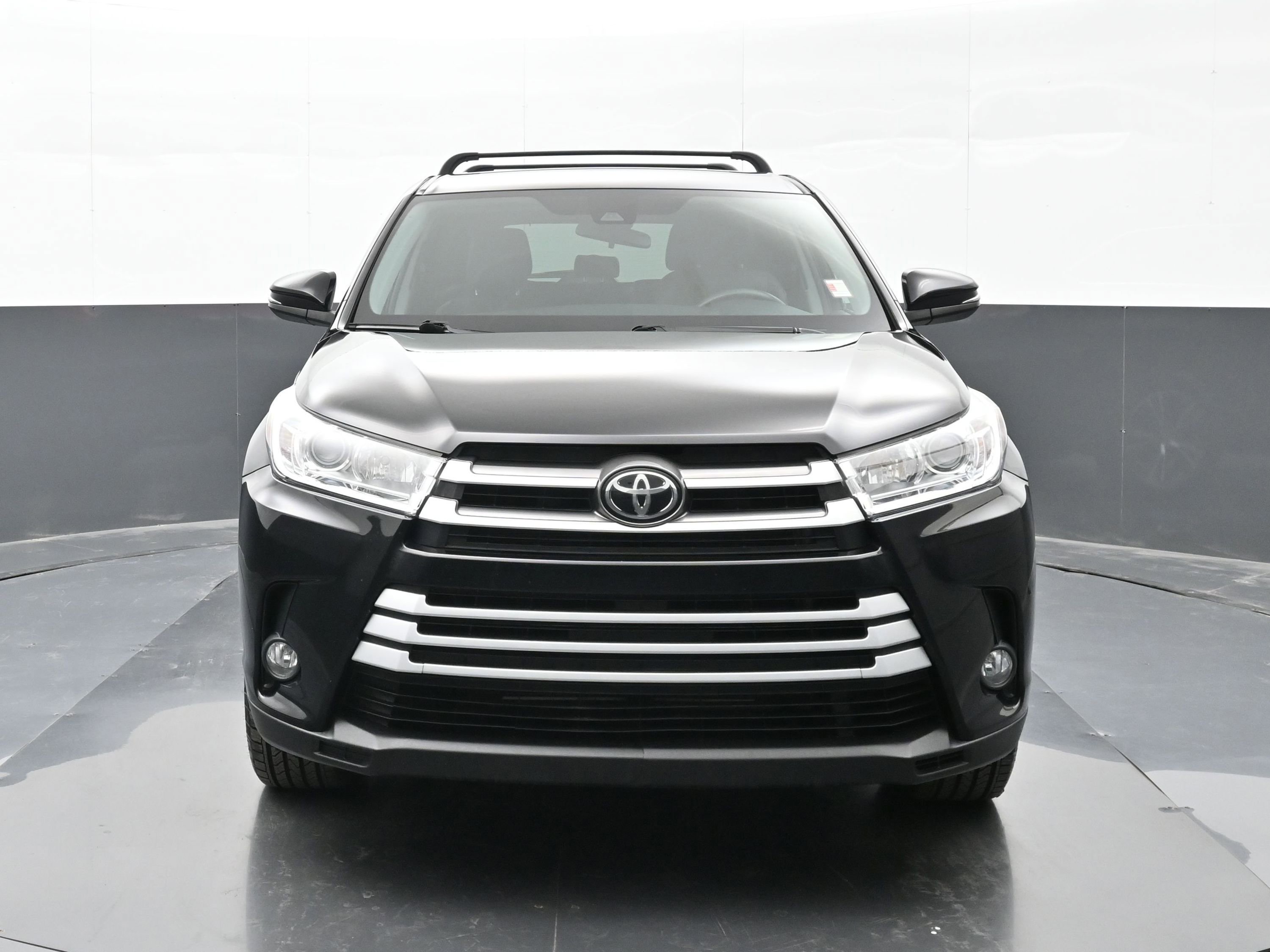 Used 2019 Toyota Highlander Plus image 3