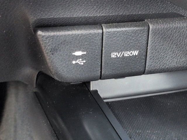 Used 2018 Toyota Camry LE FWD image 20