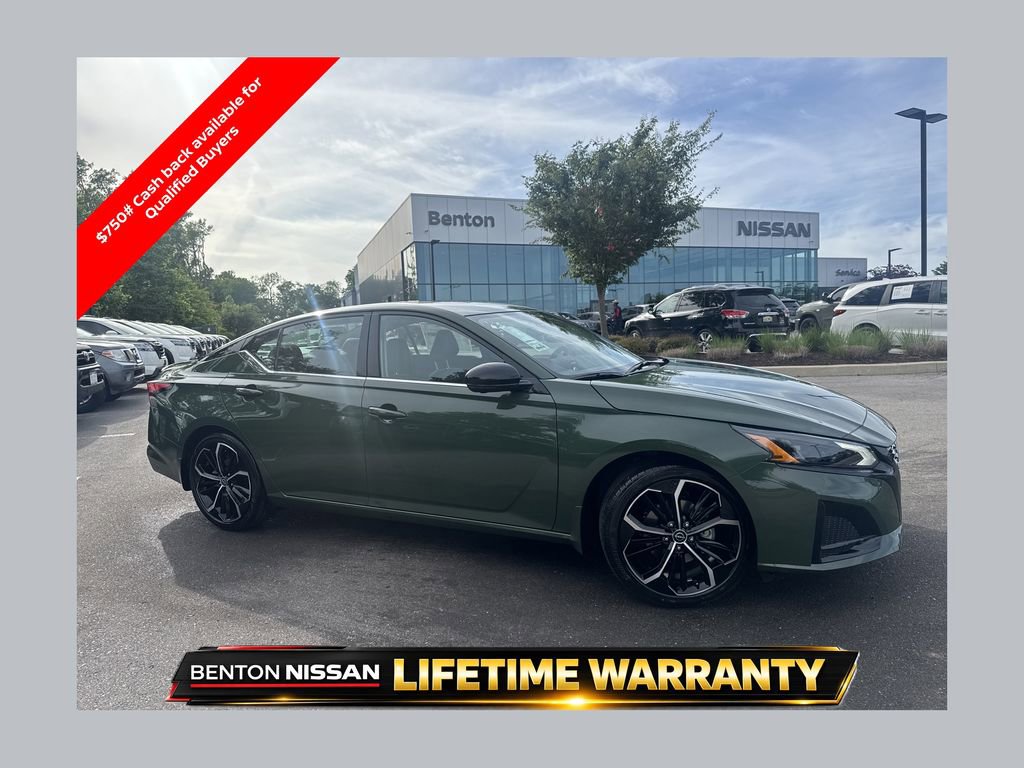 New 2026 Nissan Altima 2.5 SR w/ SR Premium Package FWD image 1