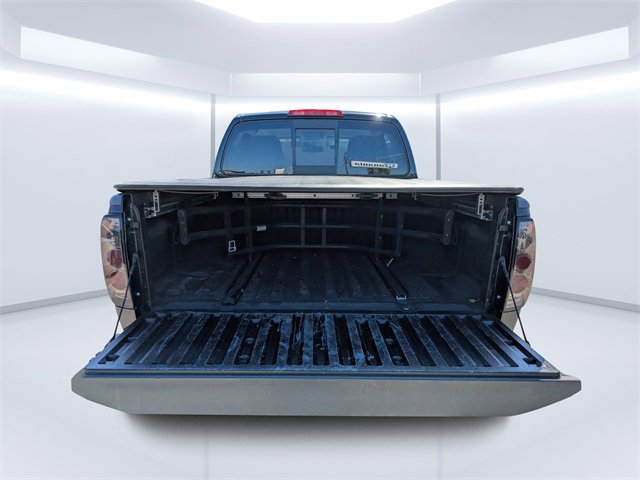 Used 2020 Nissan Frontier SV w/ Midnight Edition Floor Mats image 12