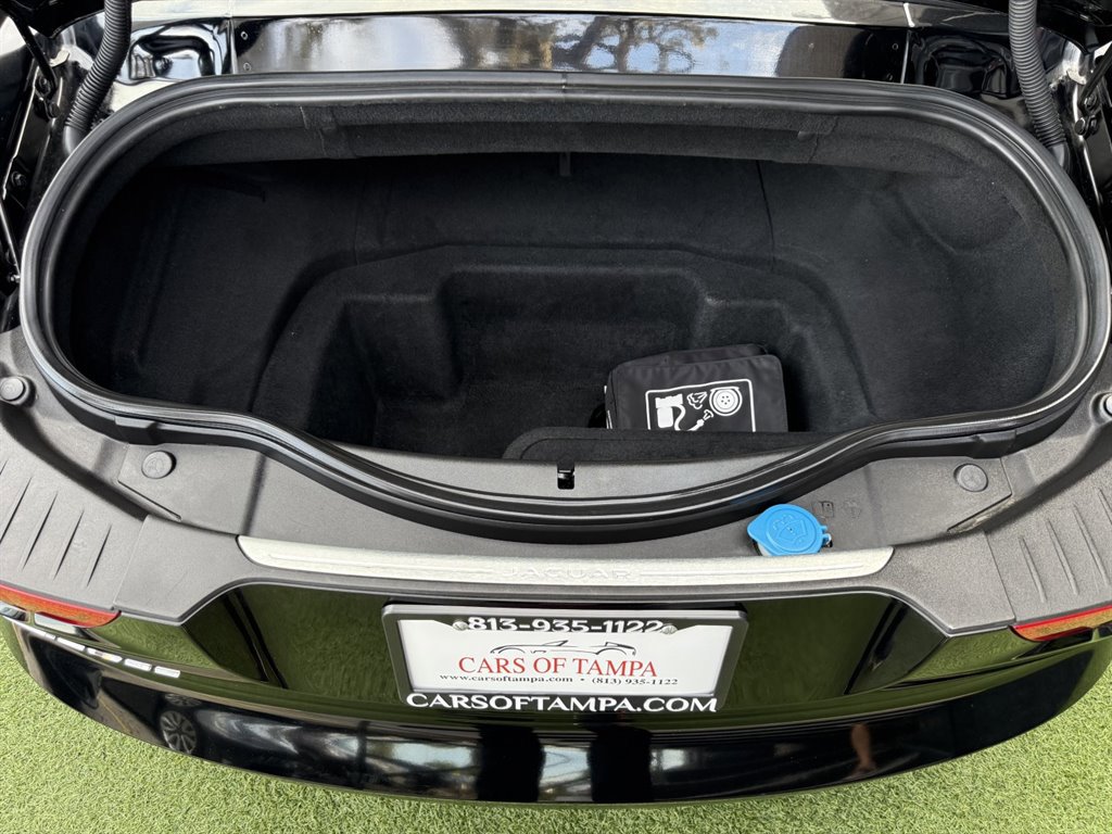 Used 2017 Jaguar F-TYPE Convertible image 31