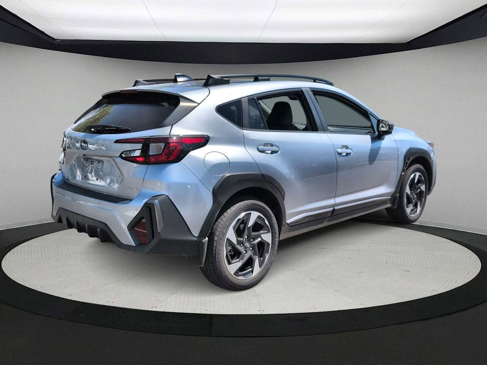 Used 2024 Subaru Crosstrek 2.5i Limited w/ Popular Package #4A AWD/4WD image 8