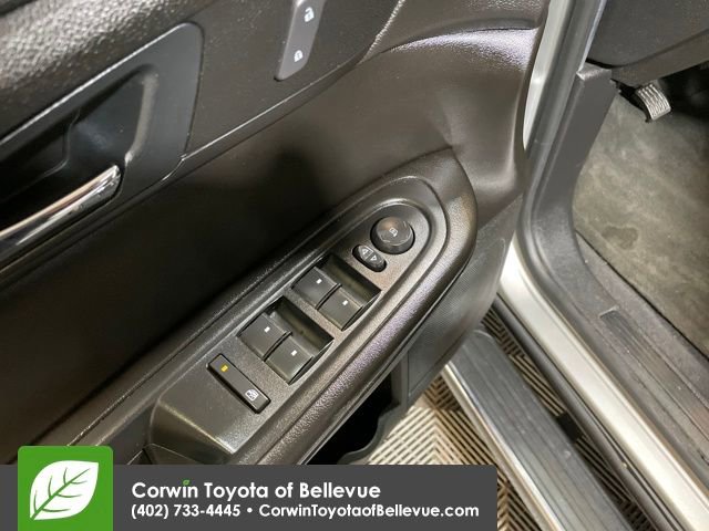 Used 2017 Chevrolet Traverse LT w/ Style and Technology Package image 11