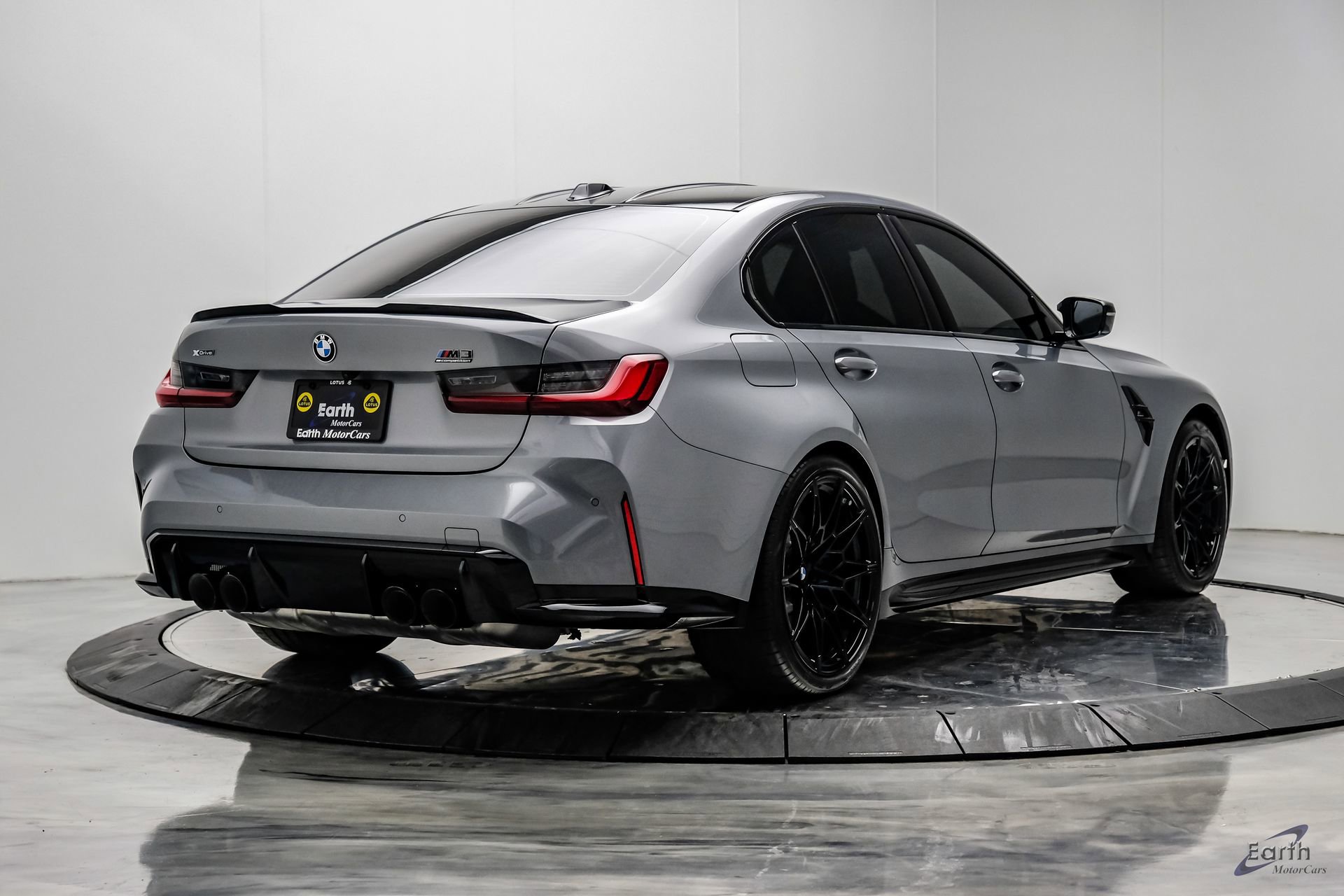 Used 2025 BMW M3 Competition image 16