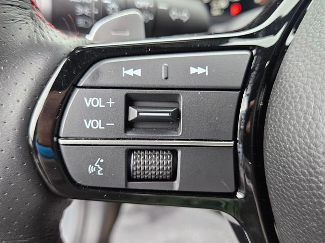 Certified 2025 Acura ADX A-Spec image 23