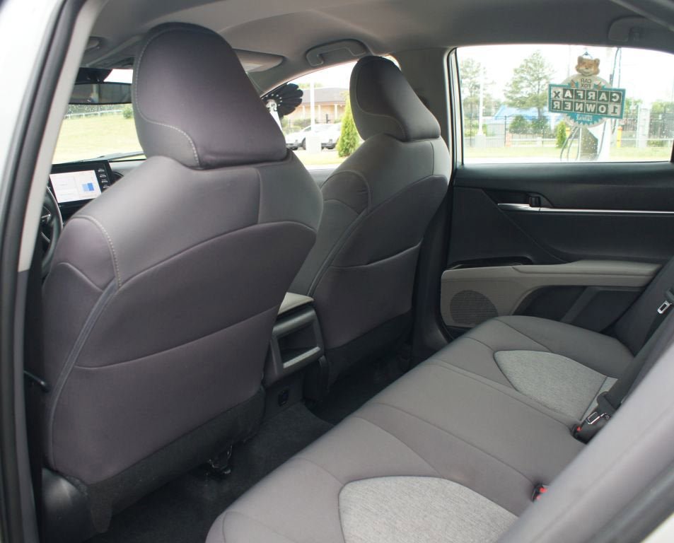 Used 2024 Toyota Camry LE FWD image 14
