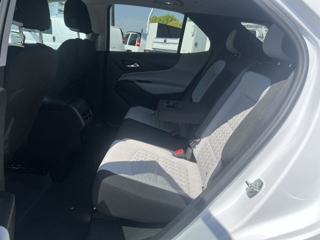 Used 2024 Chevrolet Equinox LS w/ LS Convenience Package image 24