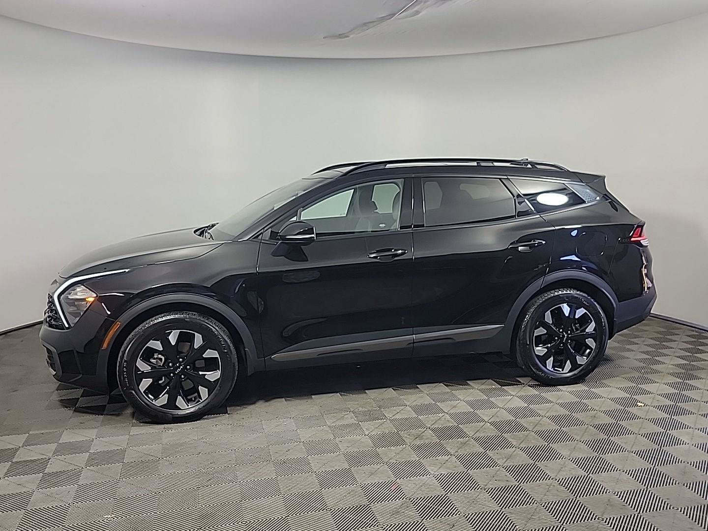Certified 2023 Kia Sportage X-Line AWD/4WD image 11
