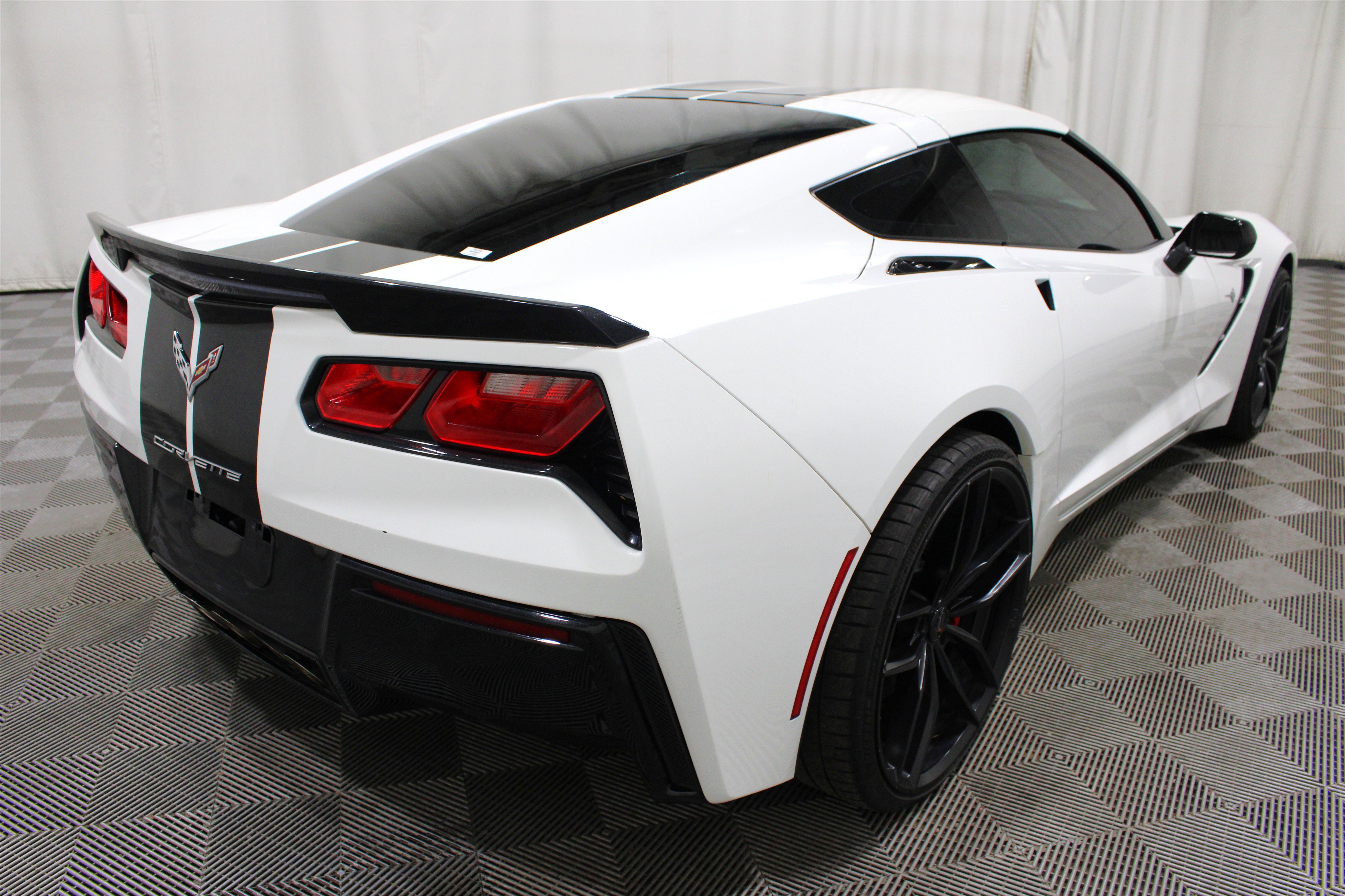 Used 2014 Chevrolet Corvette Stingray Coupe RWD image 24