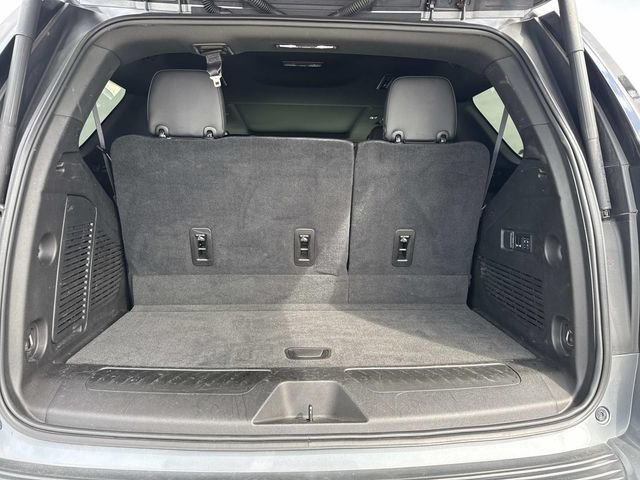 Used 2021 Chevrolet Tahoe LT w/ LT Signature Package RWD image 16
