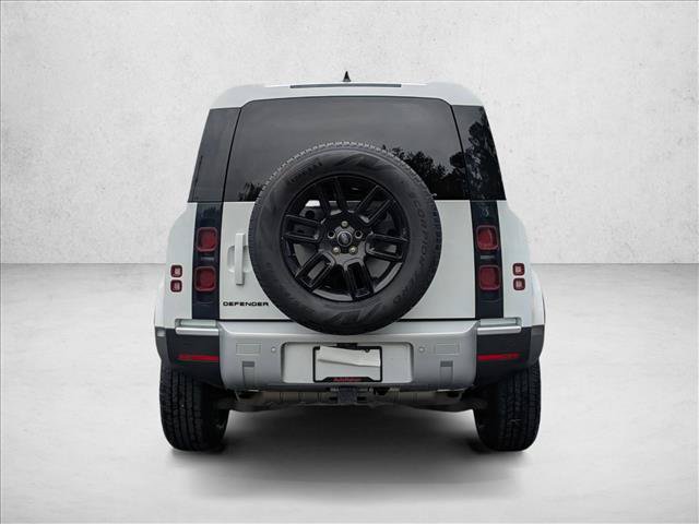 Used 2024 Land Rover Defender 90 S AWD/4WD image 7