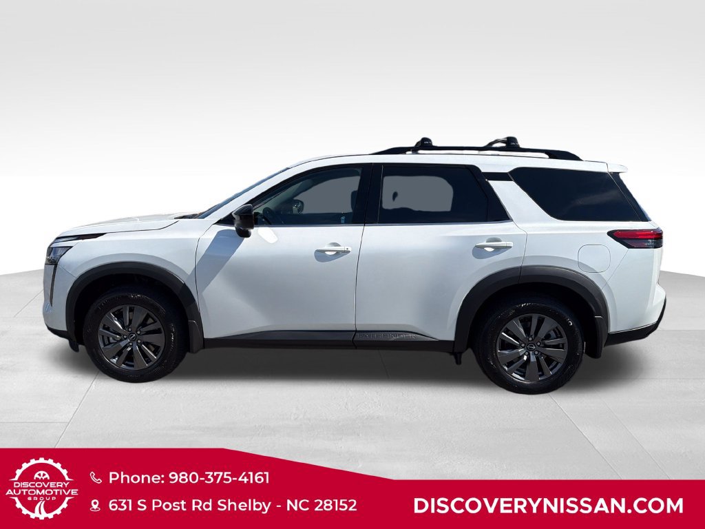 New 2026 Nissan Pathfinder SV w/ SV Premium Package FWD image 9