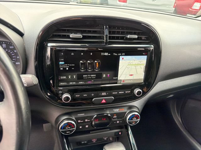 Used 2022 Kia Soul GT-Line FWD image 18
