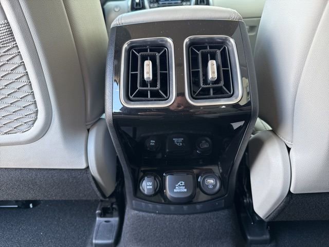 Certified 2023 Kia Sorento SX Prestige image 25