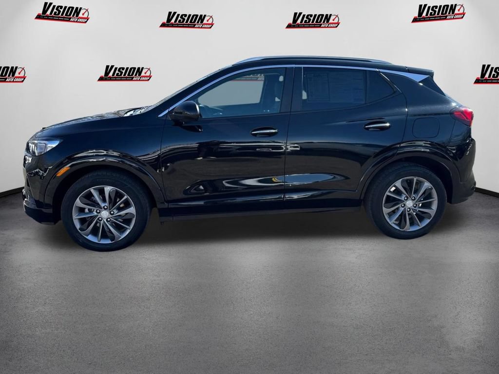 Used 2023 Buick Encore GX Select w/ Sport Touring Package FWD image 8
