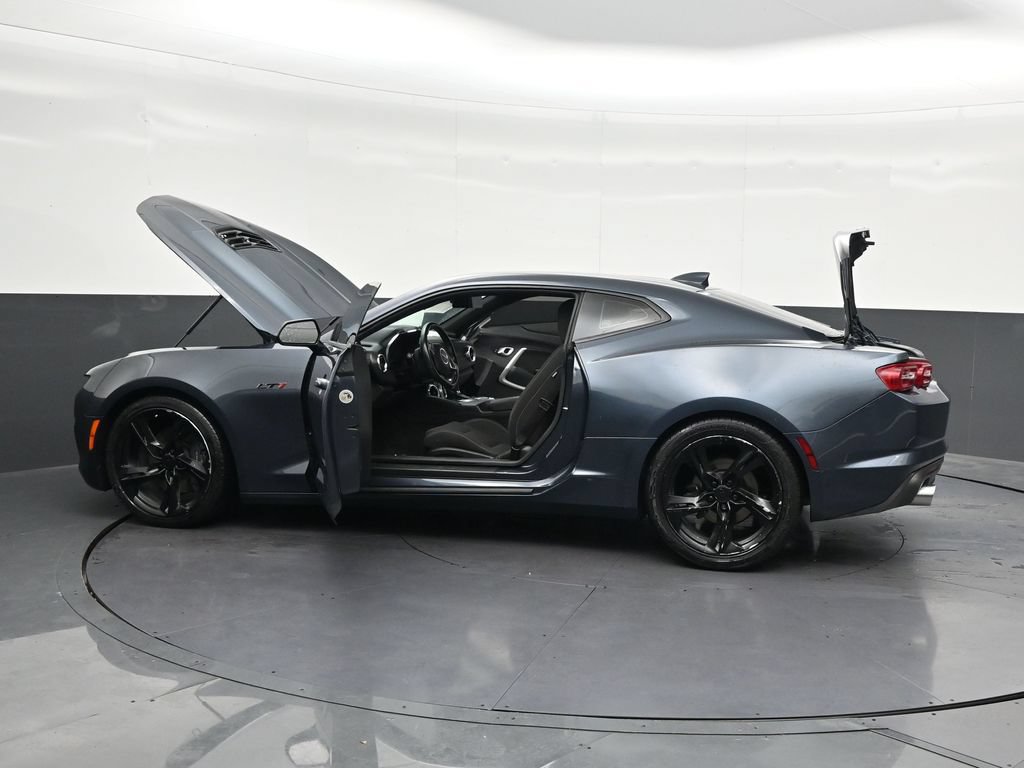 Used 2023 Chevrolet Camaro LT RWD image 33