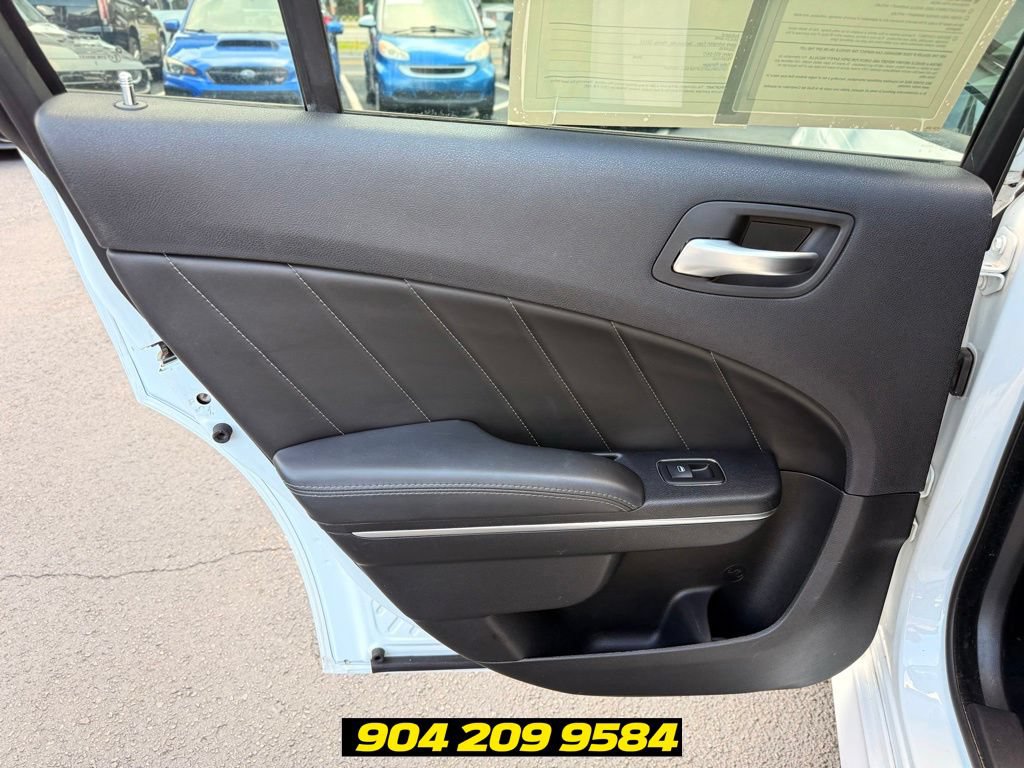 Used 2016 Dodge Charger R/T Scat Pack w/ Driver Confidence Group RWD image 28