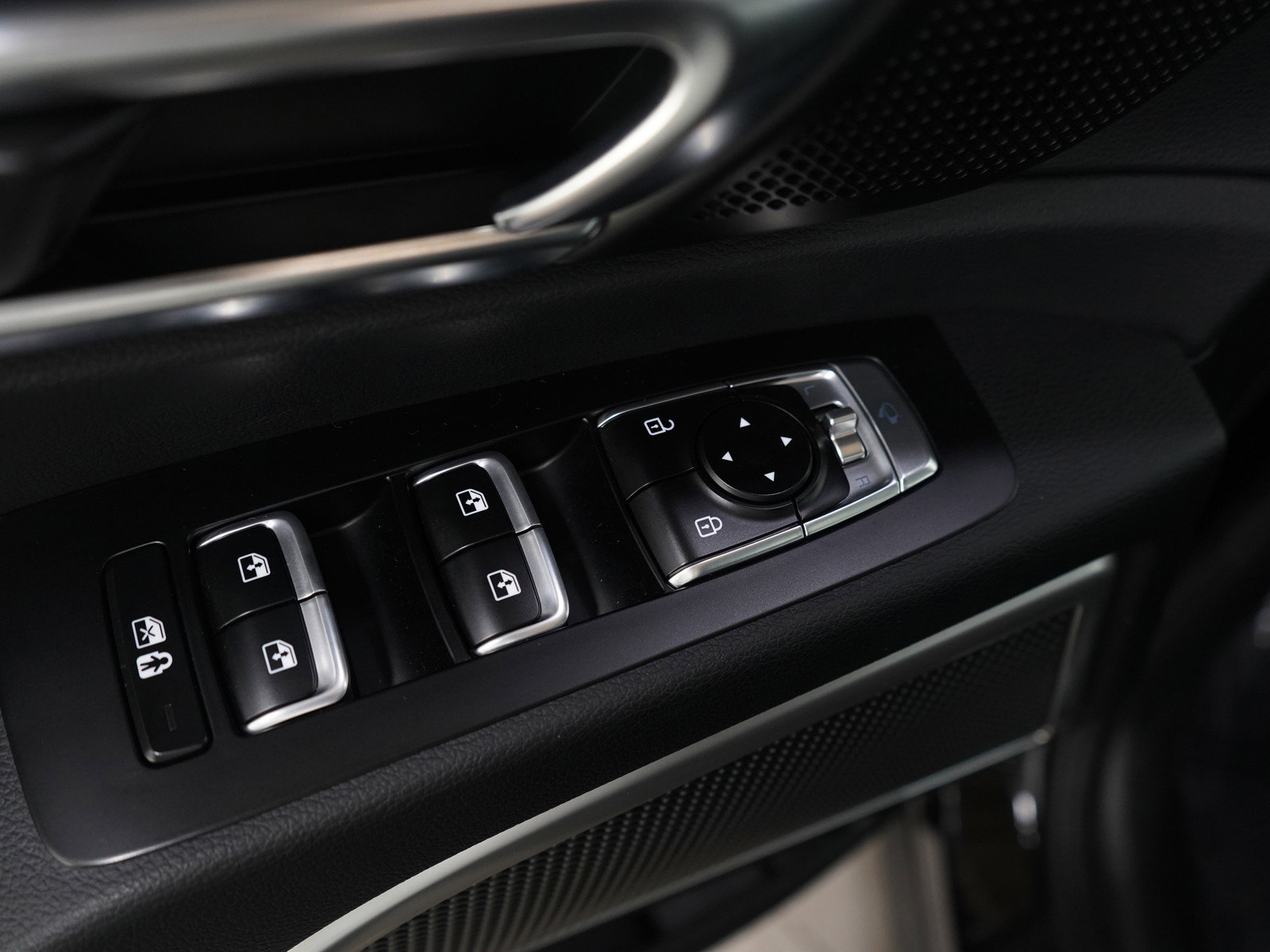 Used 2023 Kia Telluride EX X-Line image 23