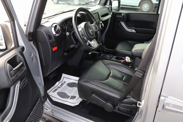 Used 2017 Jeep Wrangler Unlimited Rubicon image 7