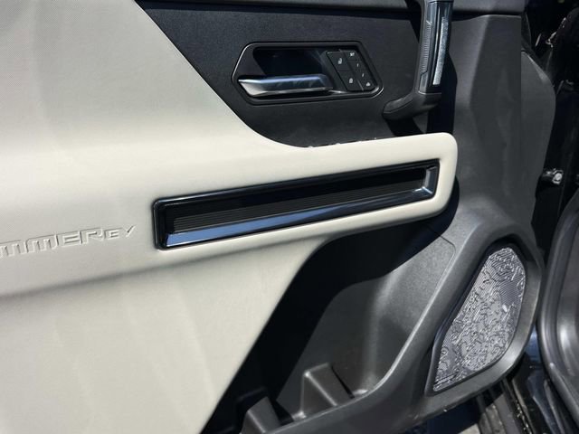 New 2026 GMC Hummer EV 4x4 Crew Cab image 14
