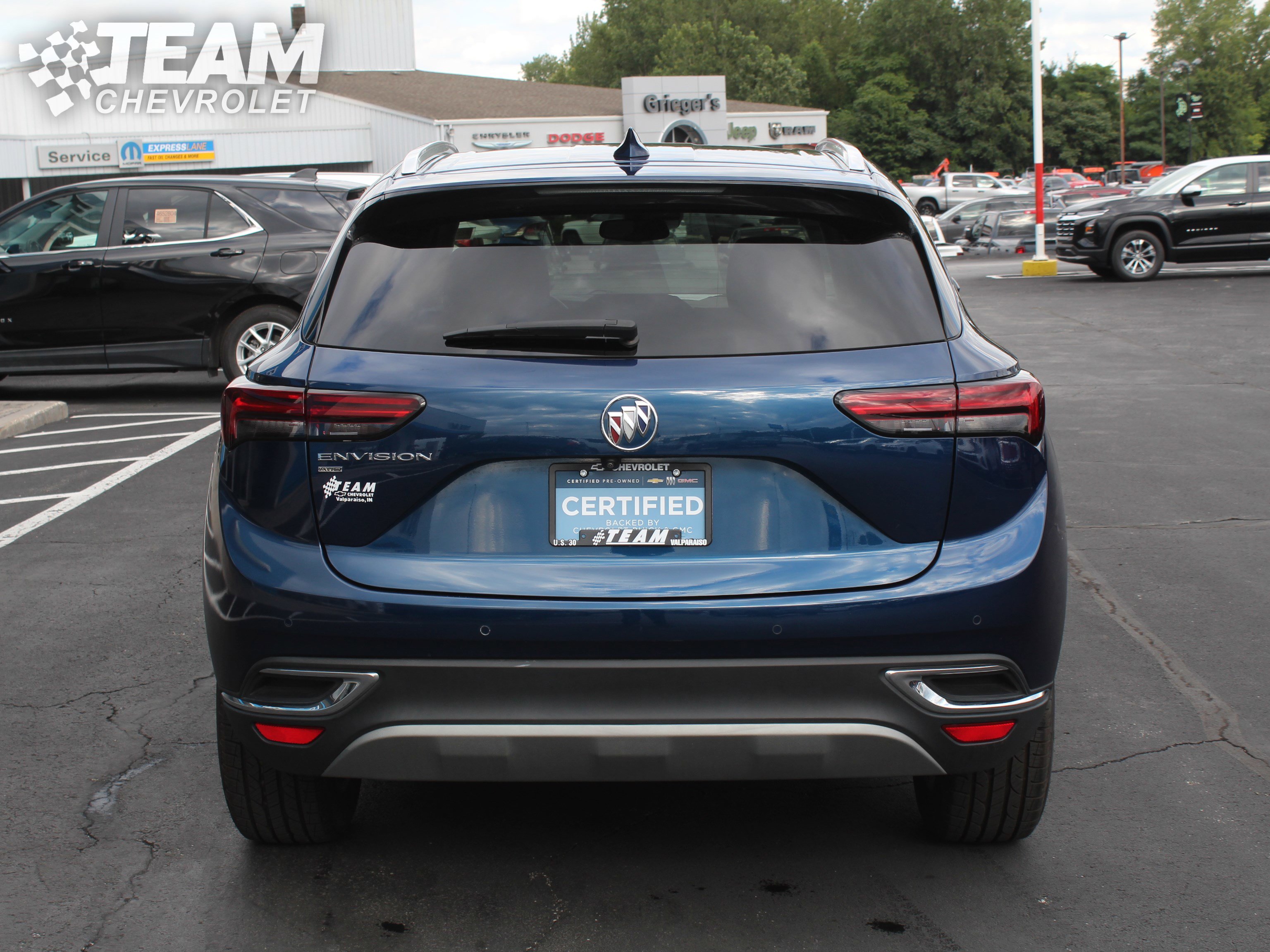 Certified 2023 Buick Envision Essence image 5
