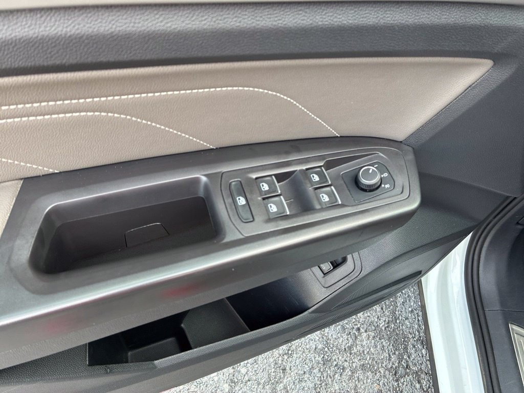 Used 2023 Volkswagen Atlas SE AWD/4WD image 39