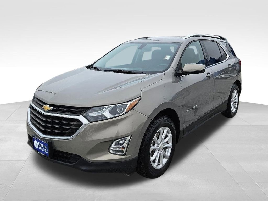 Used 2018 Chevrolet Equinox LT w/ Sun & Infotainment Package image 3
