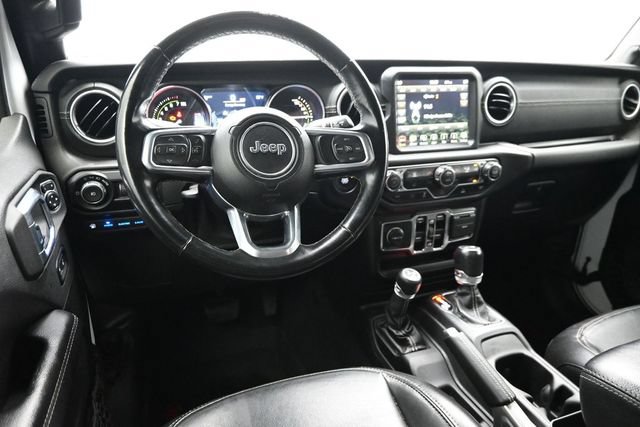 Used 2021 Jeep Wrangler Unlimited Sahara AWD/4WD image 10