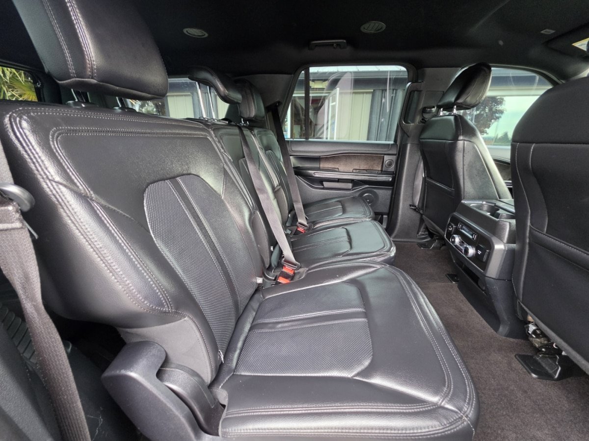 Used 2021 Ford Expedition Max Limited AWD/4WD image 18