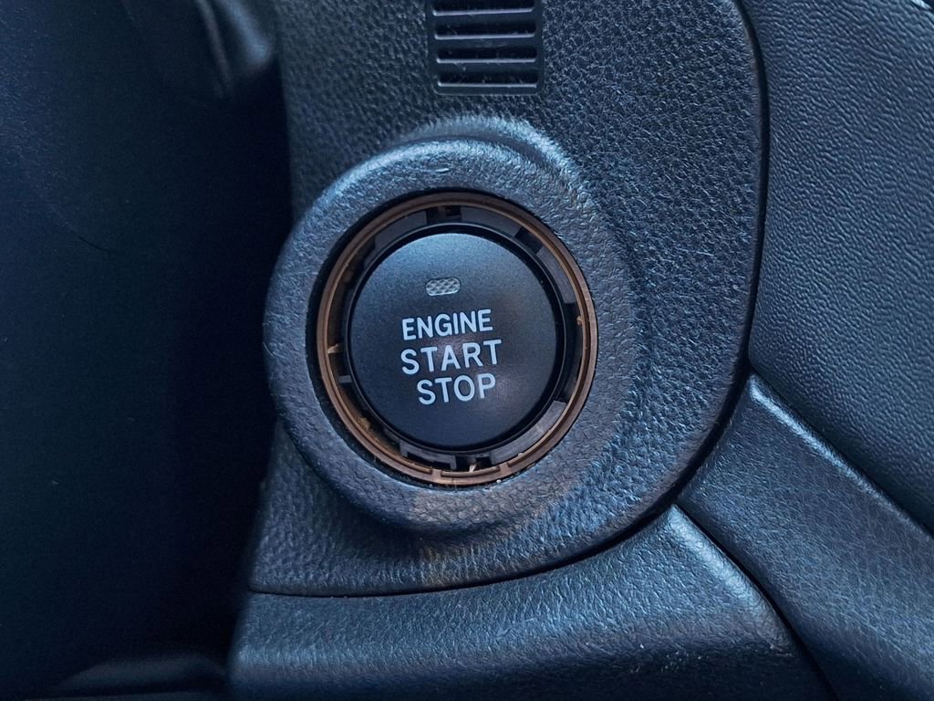 Used 2022 Subaru Outback Premium image 24