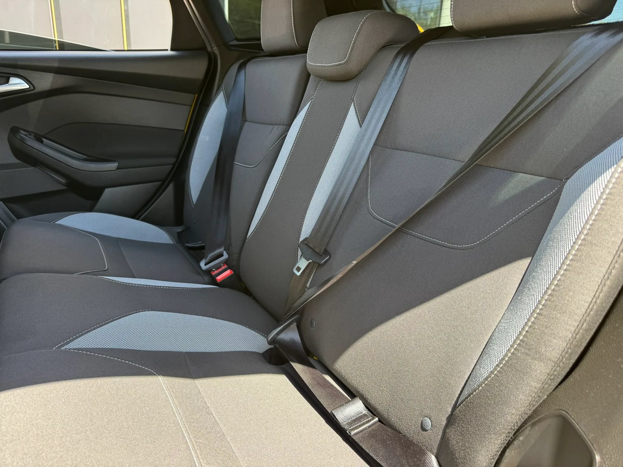 Used 2017 Ford Focus ST FWD image 33