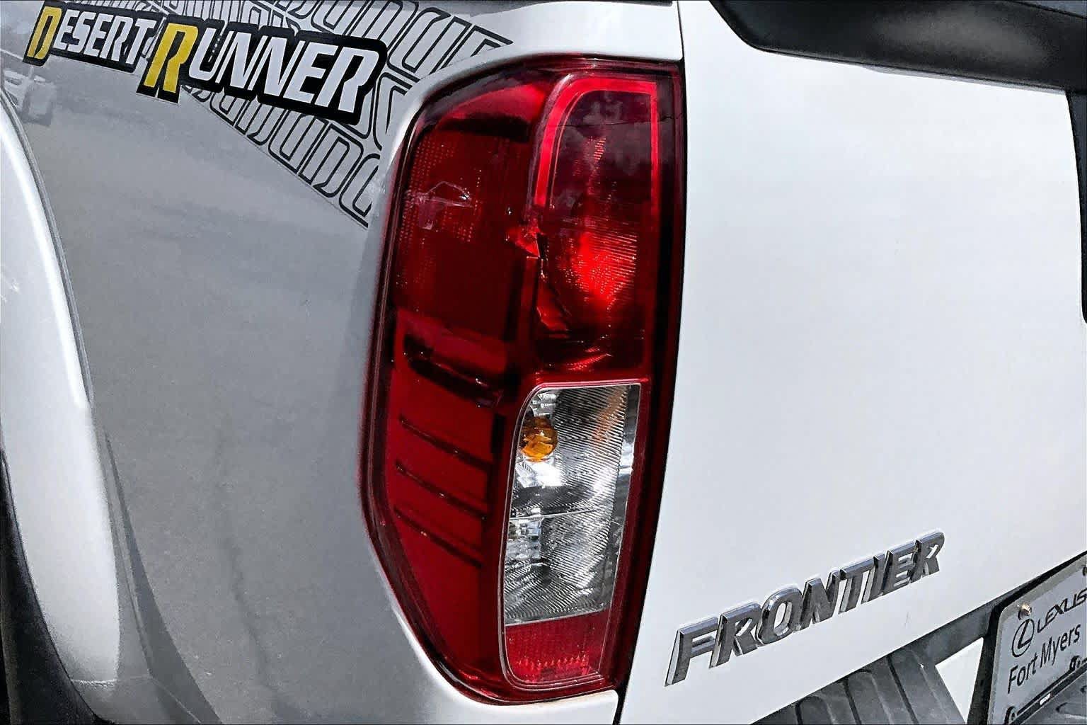 Used 2018 Nissan Frontier SV RWD image 28