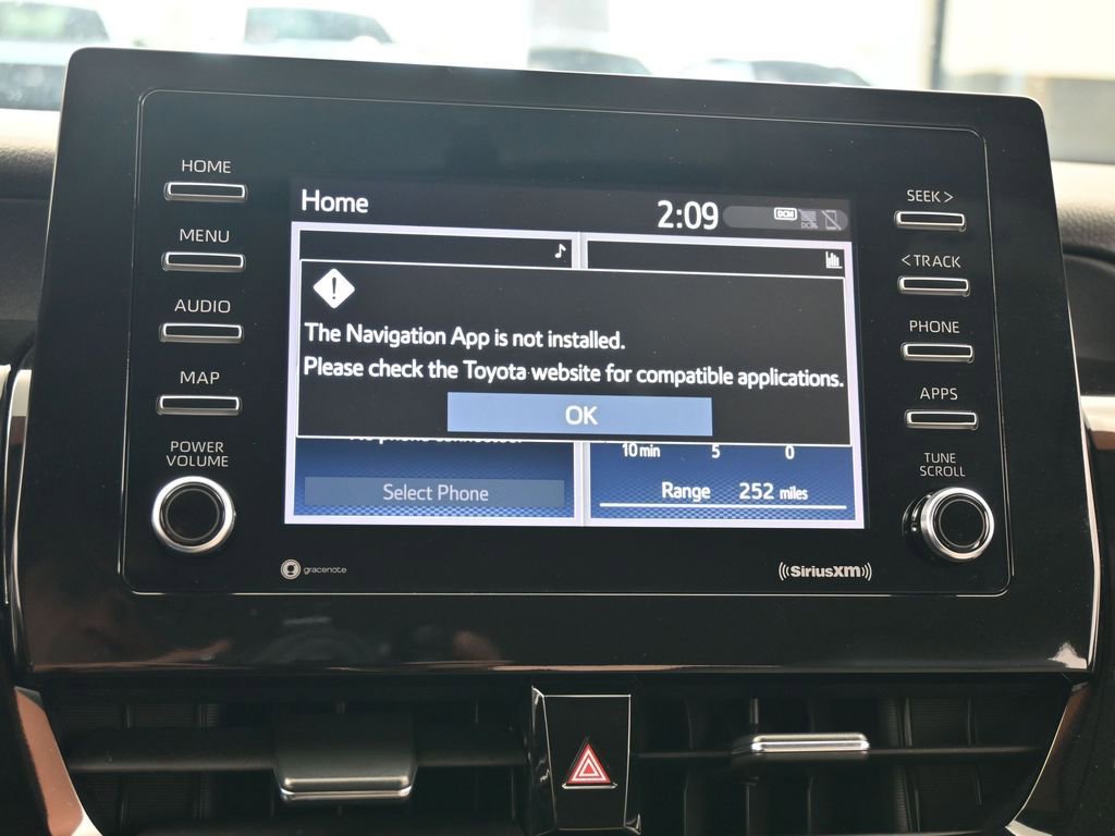 Used 2022 Toyota Camry SE image 19