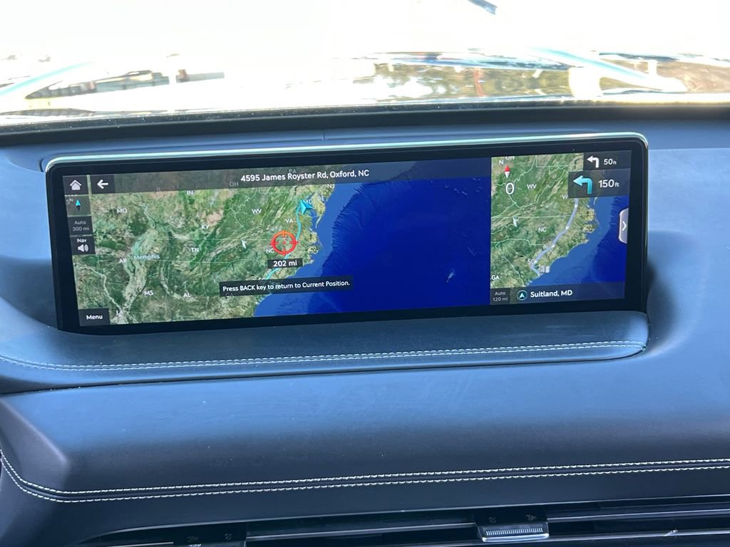 Used 2024 Genesis GV80 2.5T image 22