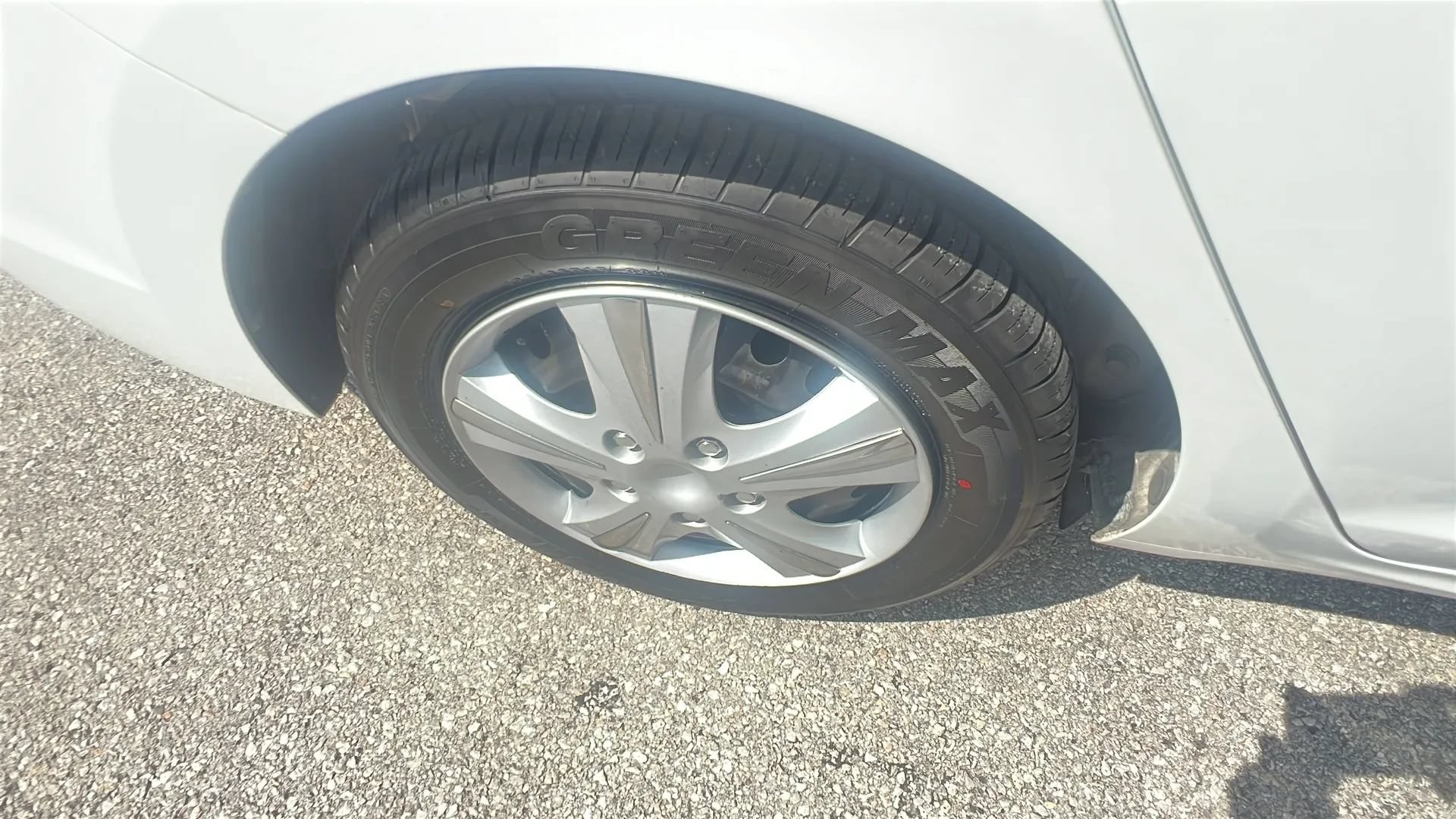 Used 2018 Hyundai Accent SE FWD image 30