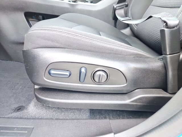 Used 2024 GMC Terrain SLE w/ Driver Convenience Package AWD/4WD image 23