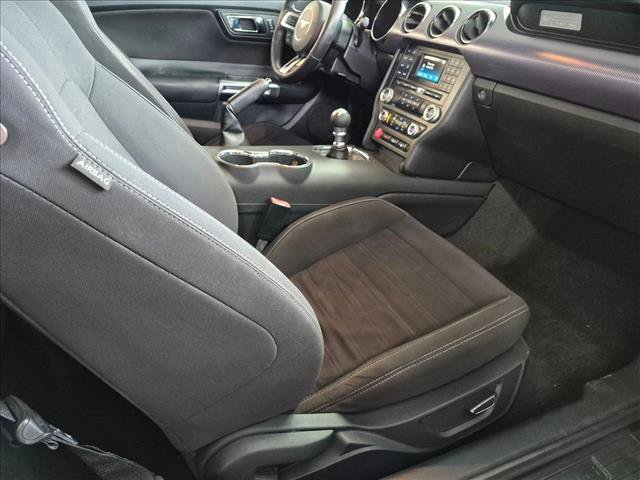 Used 2017 Ford Mustang GT RWD image 19
