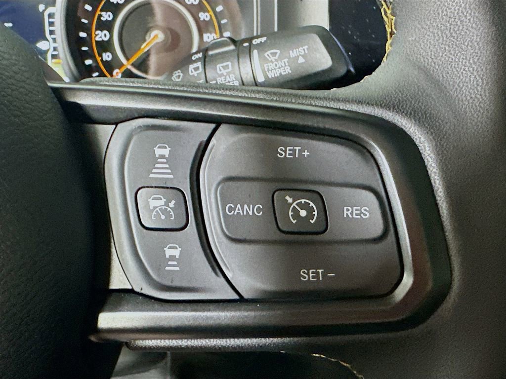Used 2024 Jeep Wrangler Willys image 23