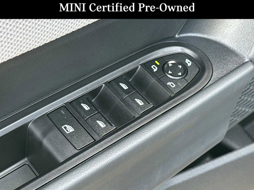 Used 2025 MINI Cooper S image 21
