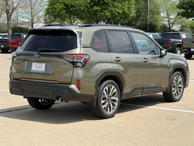 Used 2025 Subaru Forester Touring image 4