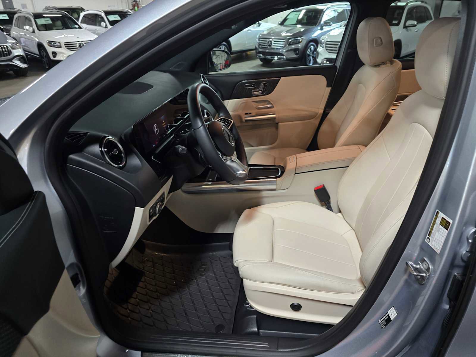 Certified 2026 Mercedes-Benz GLA 250 4MATIC image 20