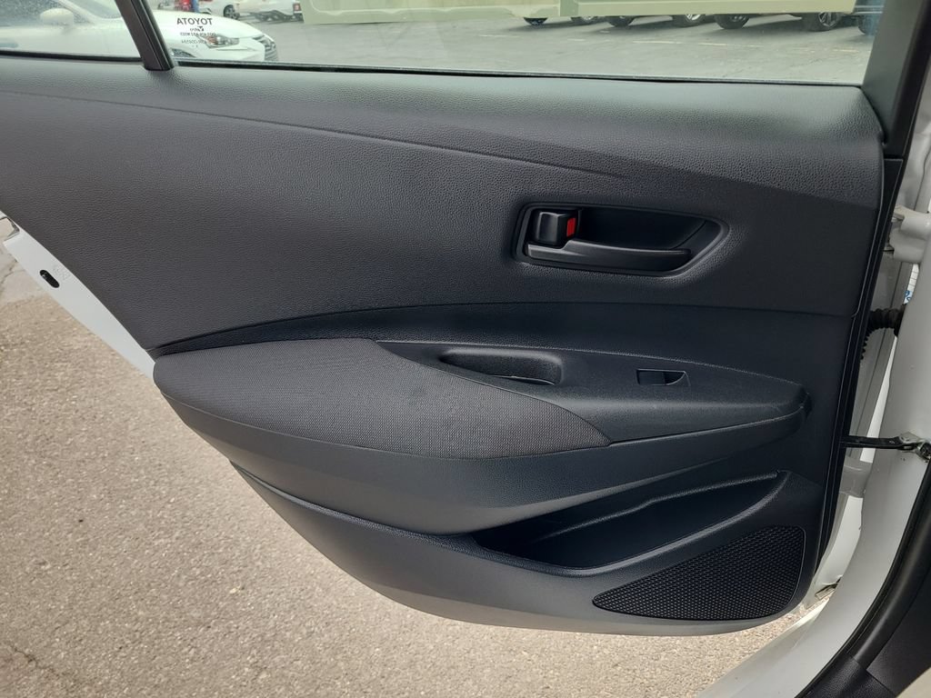Used 2024 Toyota Corolla LE FWD image 28