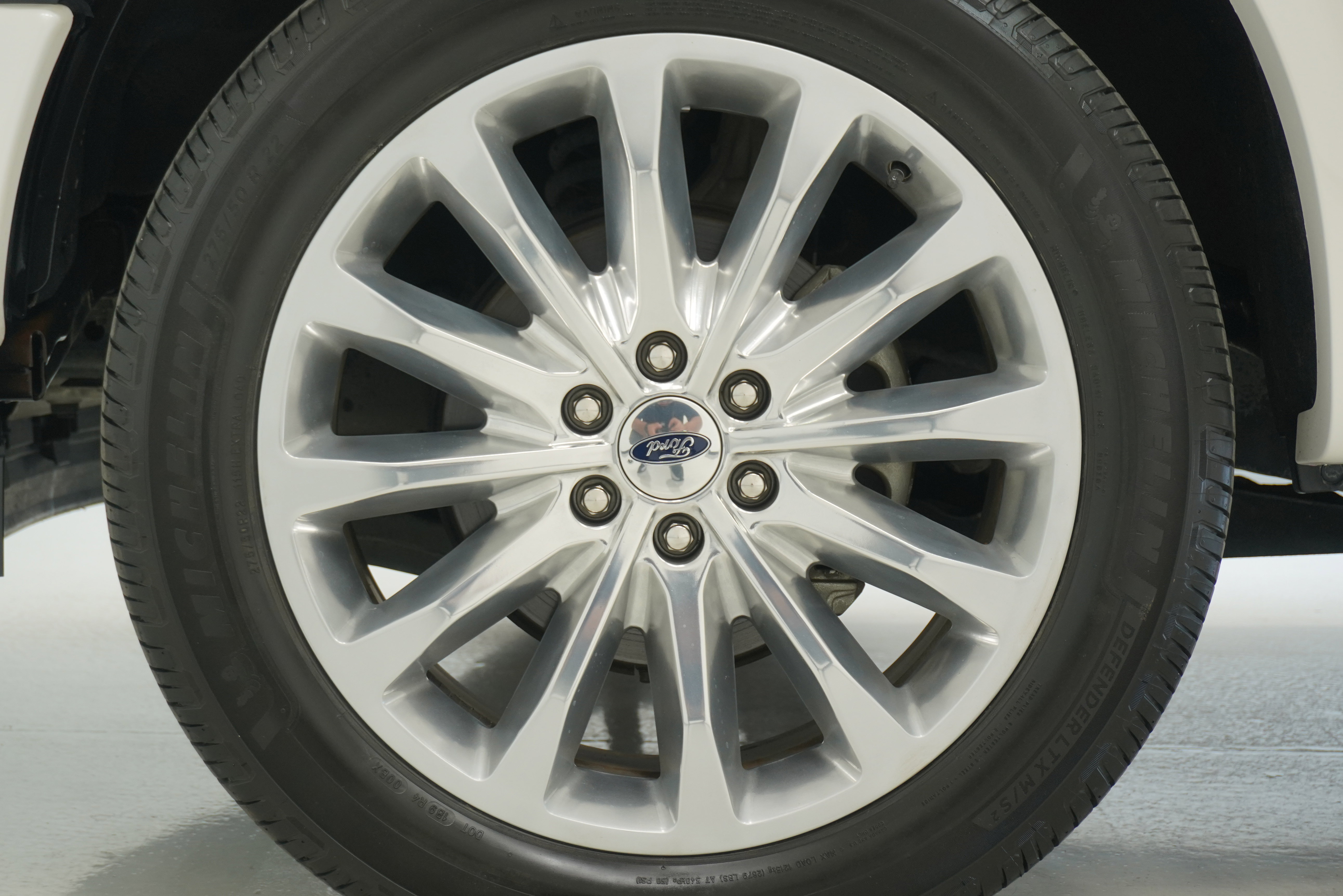 Used 2019 Ford F150 Limited w/ Trailer Tow Package image 31
