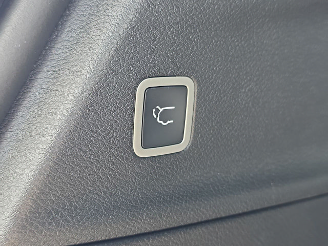 New 2026 Chrysler Voyager LX FWD image 39